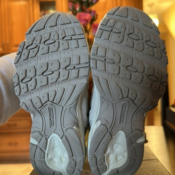 New Balance 530 Bungee - Picture 3 of 3